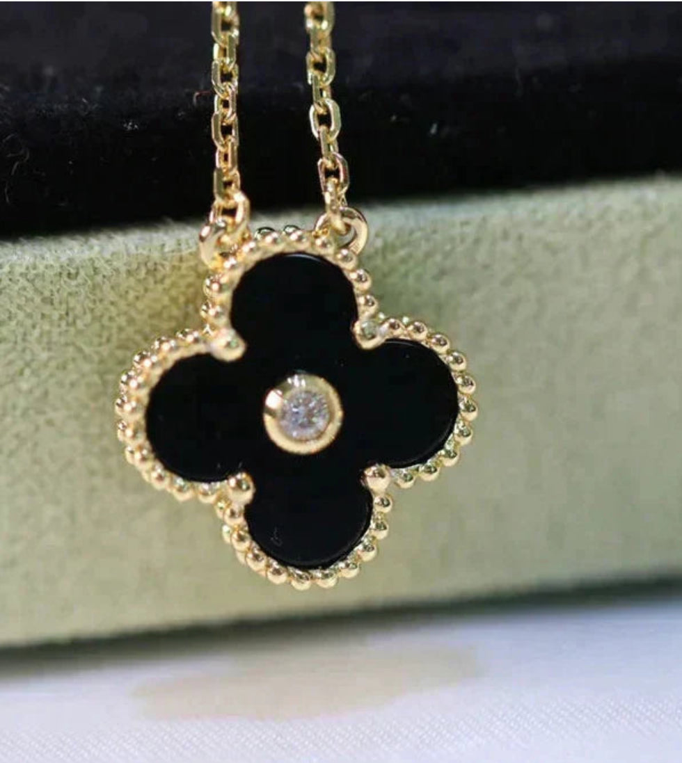 Eternal Diamond Onyx Single Clover Necklace, 18k Gold Plated, 925 Sterling Silver